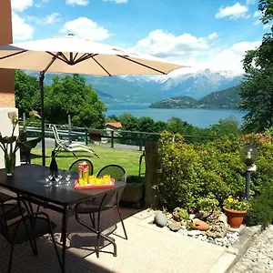 Hébergement de vacances Casa Azalea, Vista E Giardino, Cremia