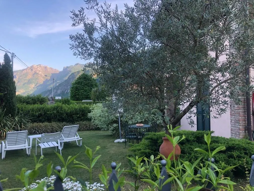 App Spiaggia Bianca Onno Apartamento